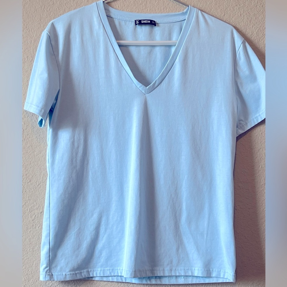 • SHEIN • Basic V-Neck Tee •